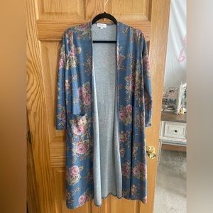 NWT LuLaRoe Floral Sarah size SMALL
